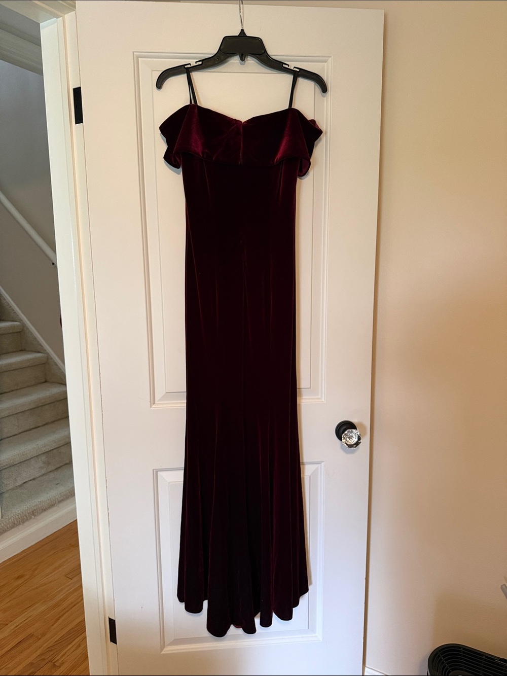 Xscape Velvet Evening Dress in Wine - Picture 4 of 6